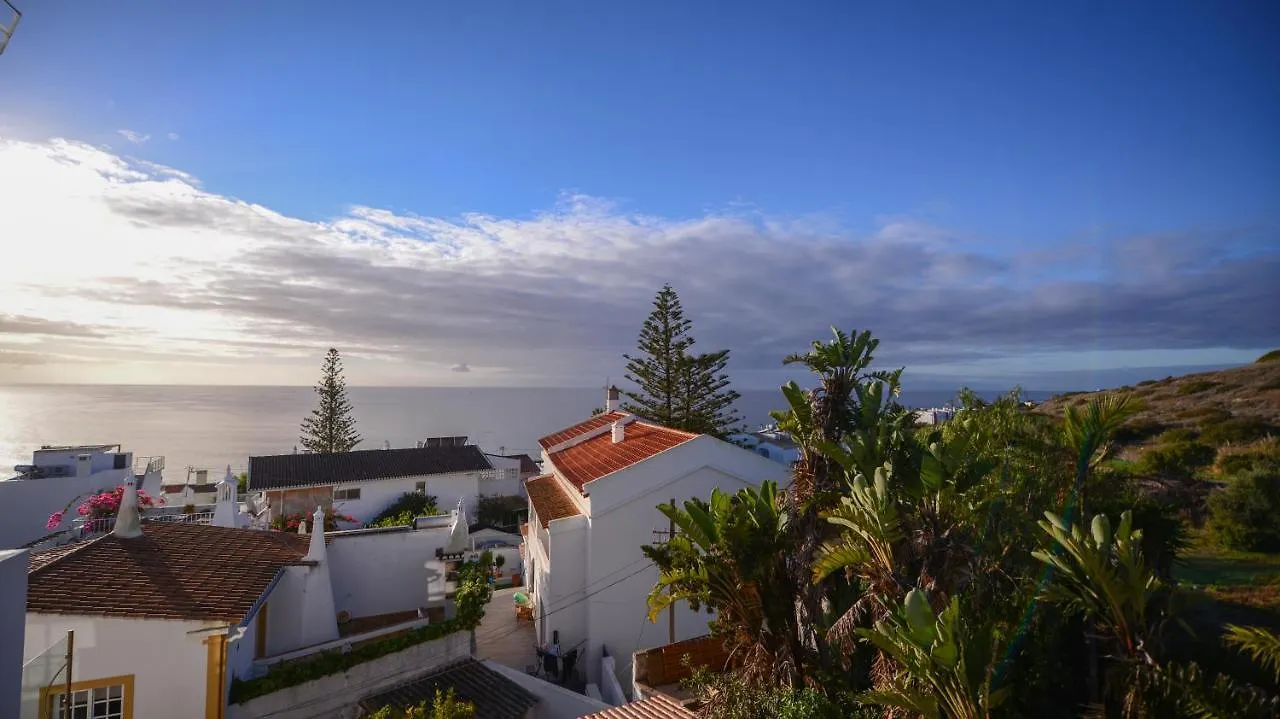 Luz Beach Ocean Front Apartment